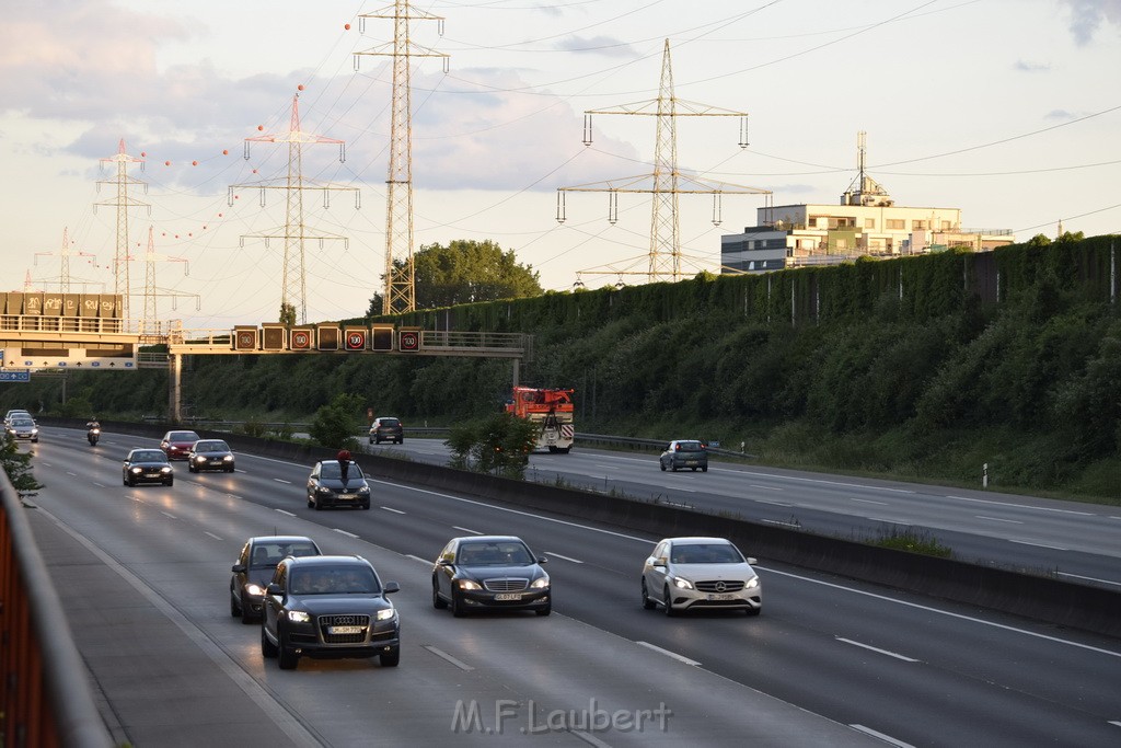 VU PKlemm A 3 Rich Frankfurt Hoehe AK Koeln Heumar P177.JPG - Miklos Laubert